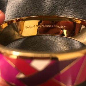 Estée Lauder Evelyn Collection bracelet